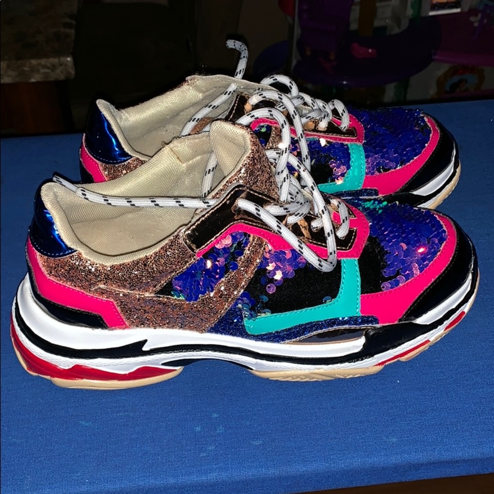 Sequins sneakers